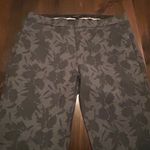 Banana Republic  Wool‎ Floral Pattern Lightweight Classic Pants Women's Size 8 Photo 2