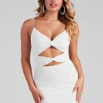Windsor NWT Strike A Pose Cut Out Cutout Mini Dress - small Photo 0