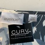 Avenue Blue Black Relaxed Ruffled V-Neck Tunic. Size 30/32 Photo 4