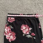 Iris  Black & Pink Floral Fitted Body-Con Professional Pencil Skirt | Size Large Photo 6