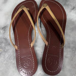 Tory Burch  Leather Logo Thong Sandals – Tan/Beige – Women’s 8M – Made in Brazil Photo 0