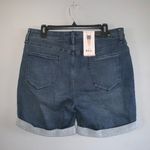 DKNY Blue Jean Shorts Classic Style High Waisted 7” Inseam Cuffed Size 14 NWT Photo 6