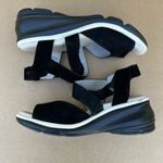 Jambu  Women’s Lilly Wedge Sandals Shoes Size 7 Black Leather Strappy Photo 6