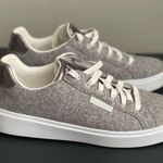 Cole Haan  Grandpro Topspin Sneaker Grey Wool Womens Size 8 Photo 4