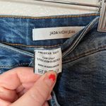 American Tall distressed jada mom jeans size 32 tall (women’s size 14) Photo 10