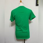 Disney  Mickey Mouse Santa Hat Graphic T-Shirt Holiday Xmas Green Cotton Size S Photo 6