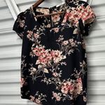 Papaya Black Floral Short Sleeve Blouse Photo 2