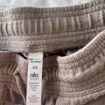 Alo Yoga  brown cotton fleece tie front joggers Photo 3