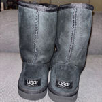 UGG  black boots, fuzzy liner, size 5 Photo 1