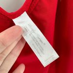 Body Form Red V Photo 7