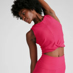 Beyond Yoga NWT  Featherweight Center Stage Cropped Tank Photo 0