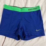 Nike Pros Photo 0