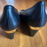 Nine West Black Leather Open-Toe Wedges with Gold Accent, Size 8M Photo 2
