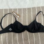 SKIMS  Plunge Bra Photo 0