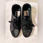 Alice + Olivia Pemton Perforated Sneakers sz 7 Photo 4