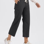 Vuori  Womens Ripstop Wideleg Charcoal size Small Photo 0