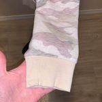 Old Navy Women's Crew Neck Sweatshirt Light Colored Camo Photo 5