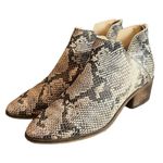 Dolce Vita Women’s Bootie Karsen Back Zip Faux Snakeskin Pointed Toe Size 8M Gray Photo 2