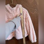BDG  Pink Hooded Cropped Teddy Jacket size M Photo 9
