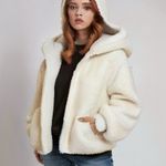Urban Outfitters Oversized M/L Hooded Open Fluffy Sweater Jacket Photo 0
