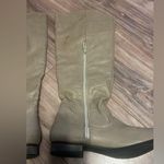 Charles Albert  Knee high boots with inside zipper sz 8 Photo 6