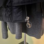 Mountain Goat Down Skiwear Size M Ladies Black Purple Puffer Jacket Coat Fullzip Size M Photo 5