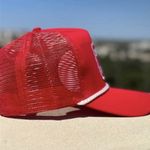Red Marlboro Hat Photo 2