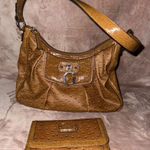 Guess TAMORA BROWN SATCHEL HANDBAGâ W/ HANGING G-LOGO & WALLET Photo 0