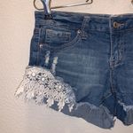 Zco Jeans lightly distressed lace detail jean shorts Blue Size undefined Photo 1