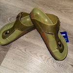 Birkenstock  Oiled Leather Olive Green Gizeh Big Buckle Sandal Size 38 NWT Photo 5