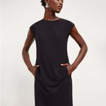 MM.LaFleur  Elegant Black Sleeveless Dress Photo 1