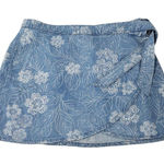 Free People  Women's Floral Print Light Wash Blue Denim Skirt 8 Photo 0
