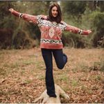 POLaztec design detailing on body.‎ Design in round neck with long sleeve Photo 0