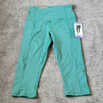 32 Degrees Heat 32 Degrees Cool Green Capri Leggings SIZE XS Photo 0