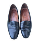 Coach  WOMEN’S BLACK LEATHER LOAFERS WOMENS SIZE 6W Photo 9