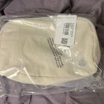 Lululemon NWT Everywhere Belt Bag 1L In White Opal Photo 1