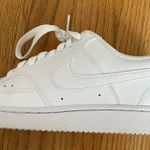 Nike Court Vision Low Photo 1