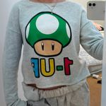 super mario crop sweatshirt Size M Photo 0
