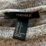 Forever 21 cropped grey Sweater small Photo 1