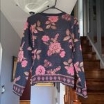 Vince Camuto  Women's Floral Jacquard Crewneck Blouse Sz M Photo 5