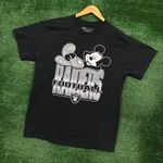 Disney x NFL AFC West Las Vegas Raiders T-Shirt Size Medium Photo 2