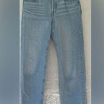 Levi's 501® '90s Women's Jeans, Shout Out Stone - Medium Wash; W 25”/L 30” Photo 0