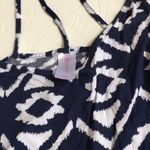 No Boundaries FINAL MARKDOWN Junior  top large 11/13 Photo 1