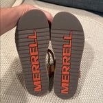 Merrell  WOMENS 8 Tan Leather Sandals Photo 6