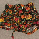 Papaya Floral Patterned Flowy Shorts Photo 0