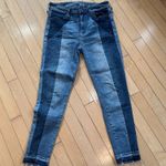 American Eagle Two Tone Super Stretch Hi-Rise Jegging Crop Raw Hem Jeans Size 4 Photo 2