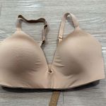 SKIMS Wireless Form T-Shirt Demi Bra Photo 4
