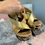 Beverly Feldman Platform Sandals Gold Leopard Womens 6 Wedge Photo 7