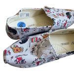 Toms  Christmas Cats Shoes 6.5 Photo 1