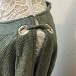 Cable & Gauge 🧡 Cute green top Photo 1